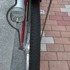 自転車　中古　27インチ　６段変速　赤　オートライト　使用感たっぷりの画像
