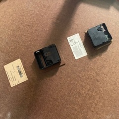 【売約済み】希少　HOWARD MILLER  TABLE CLOCK ヴィンテージ ハワードミラー　テーブルクロック　ビンテージ　時計　テーブル　センターテーブル　サイドテーブル　ラウンドテーブル　インテリア　検　ハーマンミラー　HermanMiller レア　イームズの画像