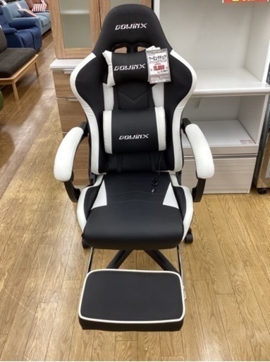 KG-37【新入荷　リサイクル品】人気商品　DOWINX ゲーミングチェア　白×黒