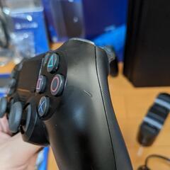 PS4 pro SSD1TB換装 コントローラ2つ 充電スタンド付の画像
