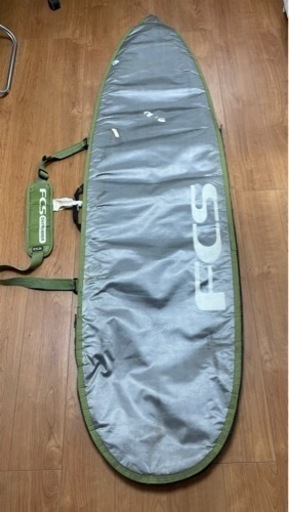 サーフボードハードケース中古 FCS
