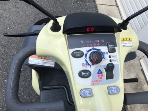 ● スズキ電動セニアカー　2019年式　ET4D9 美車　奈良斑鳩町