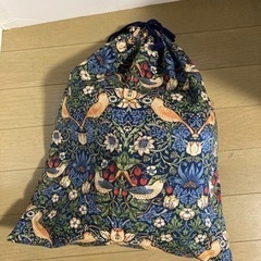 籠バッグ(新品デニム生地あずま袋付き) 市販品ウィリアムモリス2組6578円を5100円の画像