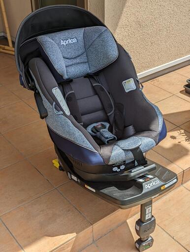 ☆大幅値下げ☆クルリラ プラス 360°セーフティー【チャイルドシート】