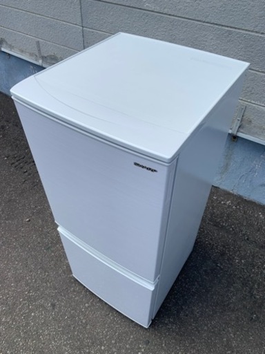 札幌市内配送無料 美品 20年製 SHARP シャープ 137L 2ドア冷凍冷蔵庫 SJ-D14F つけかえどっちもドア