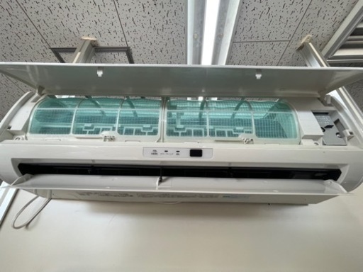 TOSHIBA　ルームエアコン　6畳用(省エネ・節電)　標準取付込み　2018年製 リサイクルショップ宮崎屋住吉店　22.7.9　ｙ