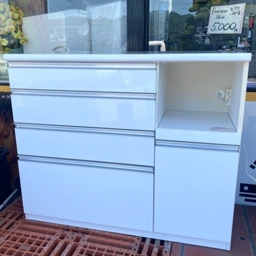 【古賀家具】⭐️SALE‼️人気のホワイトキッチンカウンターボード15,000円‼️