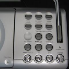 ”終了しました”メンテナンス済み。「ケンウッドKENWOOD CD MDパーソナルステレオシステム 　JVC　MDX-02-S シルバー」の画像