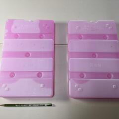 蓄冷剤　大型１個　50円の画像