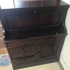 電話台として使っていた家具