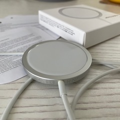 Apple MagSafe Chargerの画像