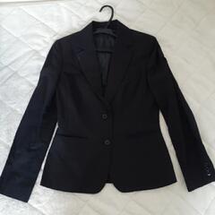 \\ 引っ越しセール 📢 // レディース夏用スーツ２点セット