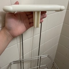 ステンレスシャワーラック　一人暮らし　ボトル置きの画像