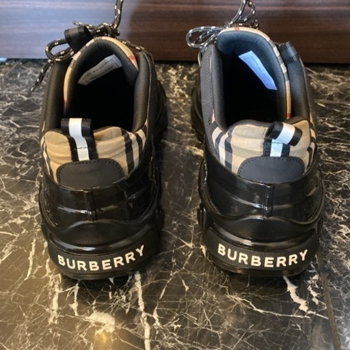 バーバリー BURBERRY Arthur ダッドスニーカー　２８ｃｍ　表記サイズ43