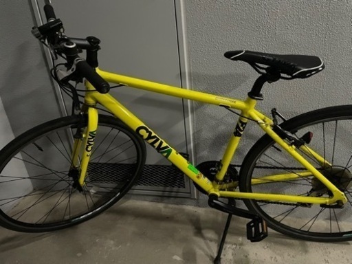 ブリヂストン　黄色のクロスバイク自転車