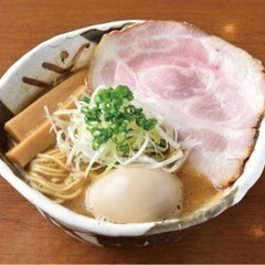 素材にこだわって作っているラーメンを食べに行きませんか？