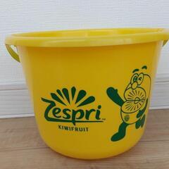 ゼスプリキウイ　バケツ