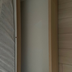 2口コンセント付きセミダブルベッドの画像