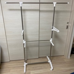 洗濯物干しの画像