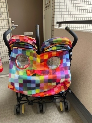 双子ベビーカー　コサット