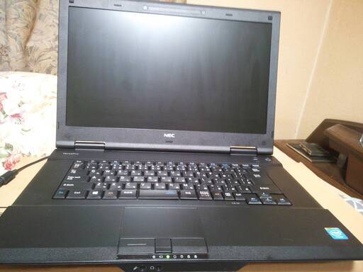 NEC versapro　NEC VK20EA-M i3-4000Ｍ 2.40GＨｚ　64bit　メモリ8GB　15.6型