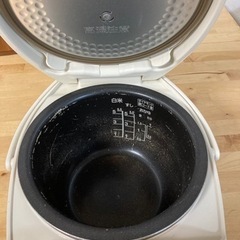 ２０１４年製　東芝炊飯器5.5合の画像