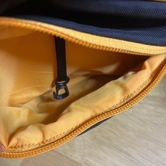 アークテリクス　マカ2  黒×オレンジの画像