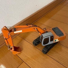 ショベルカー　ユンボ　大きさ1/40スケールの画像