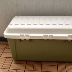 商談中コンテナボックス4個セット　の画像