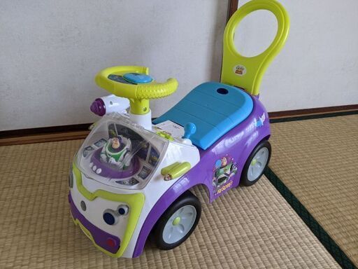 トイ・ストーリー バズ スペースビークル【乗用玩具】