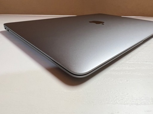 美品！ intel MacBook Air 2019