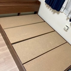 [美品]ダブルベッド　マットレス&トゥルースリーパー付きの画像
