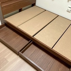 [美品]ダブルベッド　マットレス&トゥルースリーパー付きの画像