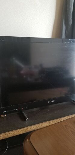 テレビ32V2011年製