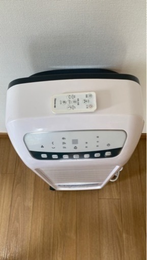冷暖房機