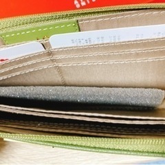 アツキオオニシ　財布の画像