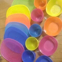 IKEAのプラ食器セット