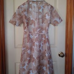 値下げ。８月末迄の記載。昭和レトロ　今にないデザイン。珍しい生地。洋装品店仕立て。の画像