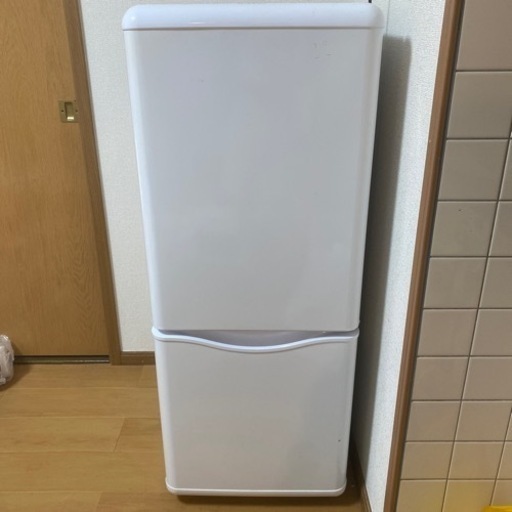 引越しのため冷蔵庫売ります