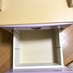 差し上げます！学習机　椅子なし　パープル　10年前イオンで購入！の画像
