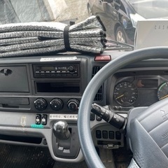 キャタートラック（故障車）の画像
