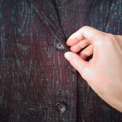 あげます！昭和レトロ　今にないデザイン。洋装品店仕立て。黒紫茶色MIX。の画像