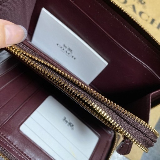 [未使用]coach iPhoneケース　お財布　ボルドー 未使用]coach iPhoneケース お財布 ボルドー 【公式通販】