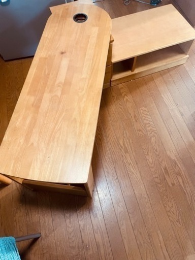 テレビ台　karimokuメイカー品