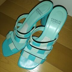 ブルー　charles jourdanサンダル