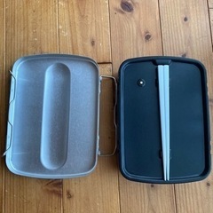 お弁当箱の画像