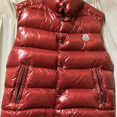 モンクレール　MONCLER