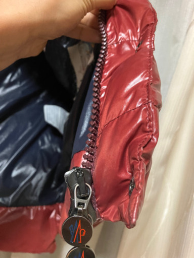 モンクレール　MONCLER