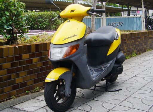 使用中のスズキ・レッツ