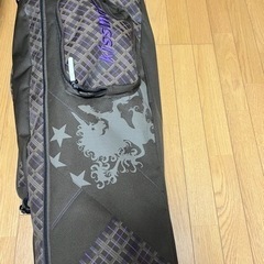 スノーボード、ブーツ、入れ物